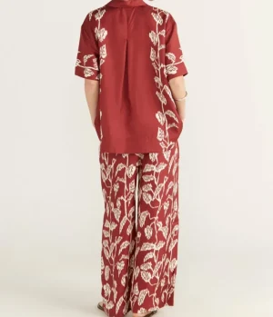 Pants-Asceno Isola Silk Trouser in Burgundy Vine