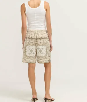 Shorts-Hansen & Gretel Laurel Relaxed Short in Beige Bandana