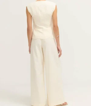 Tops-St Agni Minimal Tailored Vest in Ivory